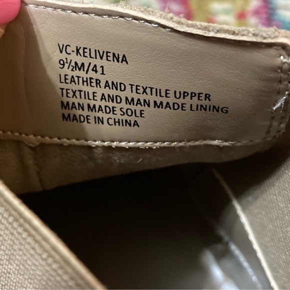 VEUC worn 2x 9.5Vince Camuto Suede Kelivena Tortilla Boots - Picture 5 of 9